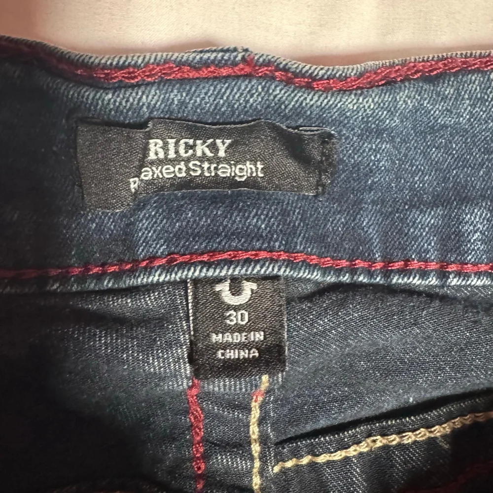 Men's True Religion Ricky Straight Jeans Waist 30 Blue with Red Stitching #90